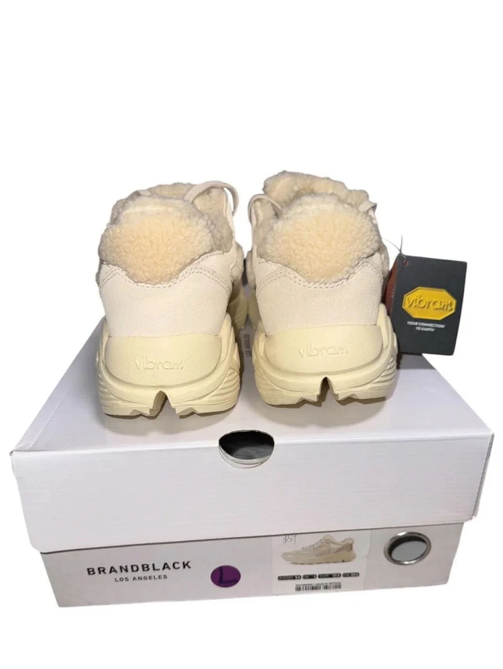 NIB $250 Women's Aura 130 Faux Shearling Sneaker Creme 6.5